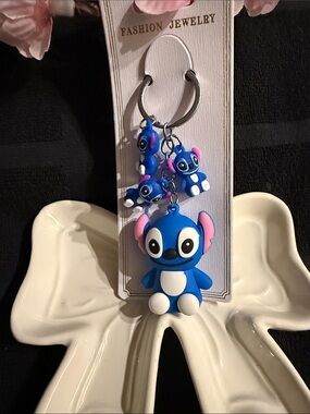 Cute Blue Stitch Character Keychain - Women Accessories Key & Card Holder